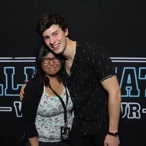 Meet your Posher, Esperanza